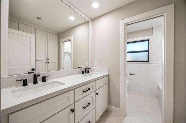 6234 Yarwell Drive, Houston, TX 77096