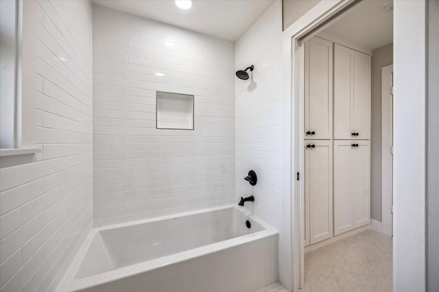 6234 Yarwell Drive, Houston, TX 77096