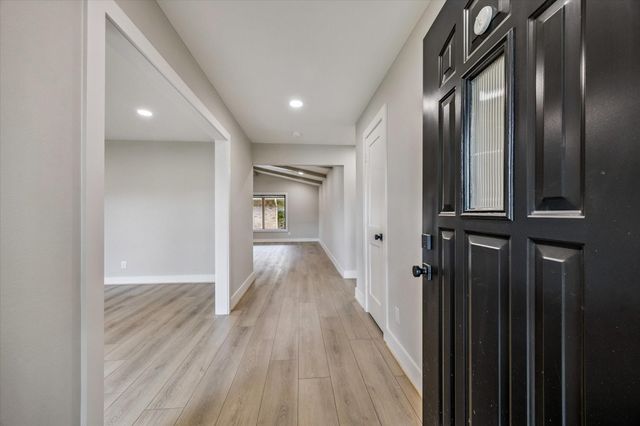 6234 Yarwell Drive, Houston, TX 77096