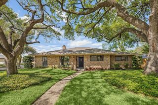 6234 Yarwell Drive, Houston, TX 77096