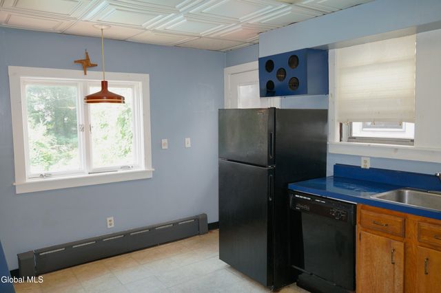 808 Lancaster Street, Albany, NY 12203