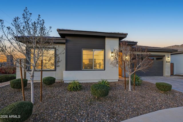 22450 E STIRRUP Street, Queen Creek, AZ 85142