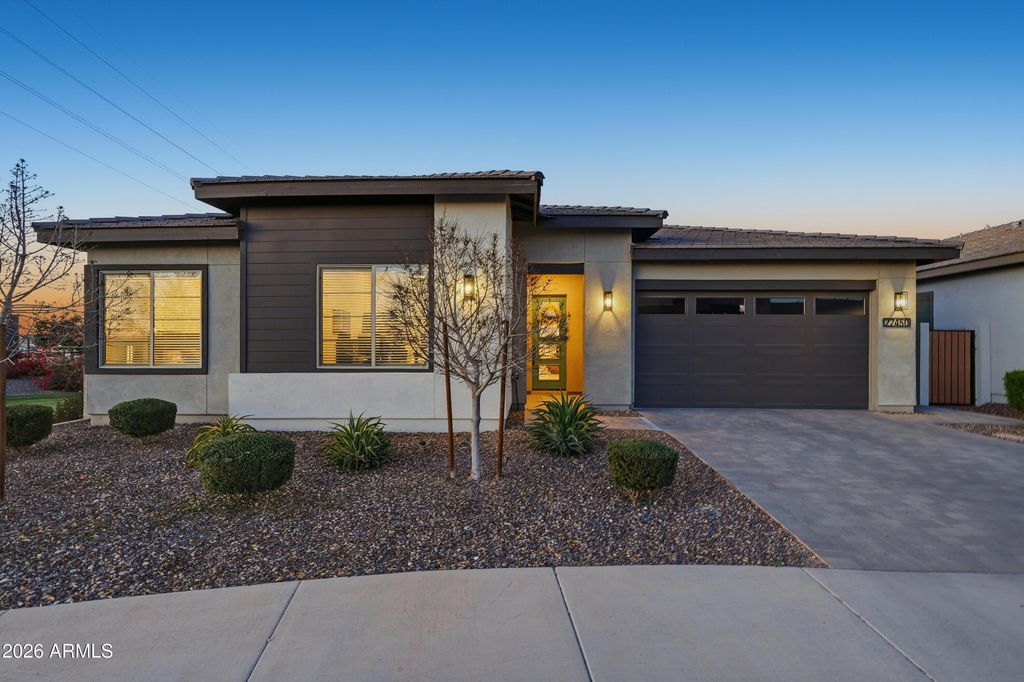 22450 E STIRRUP Street, Queen Creek, AZ 85142