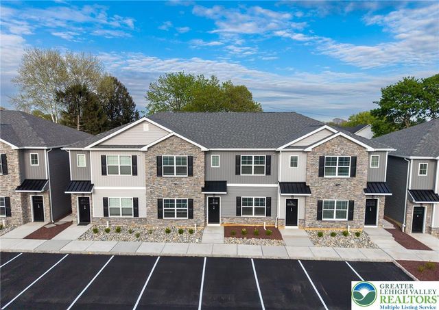 1411 Greenview Drive 24, Bethlehem City, PA 18018