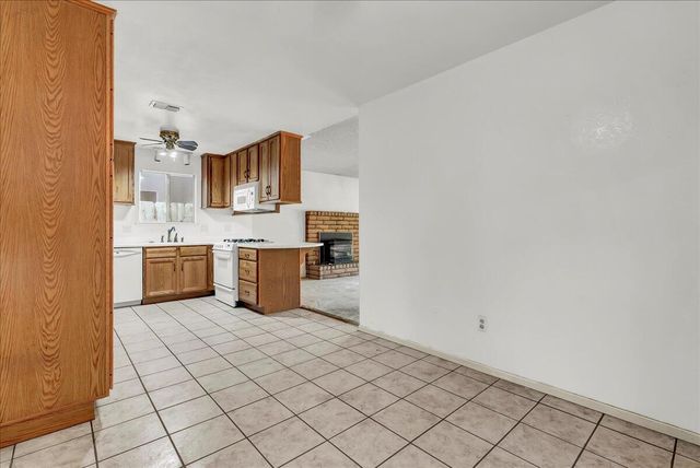 2310 S Fontana Street, Visalia, CA 93277