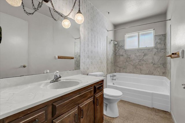 2310 S Fontana Street, Visalia, CA 93277
