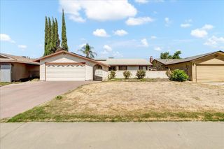 2310 S Fontana Street, Visalia, CA 93277