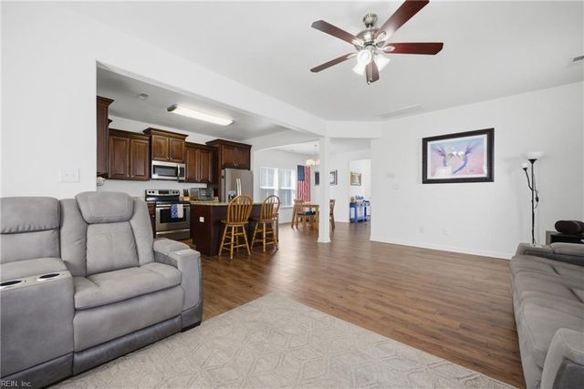 1705 Lockard AVE, Chesapeake, VA 23320