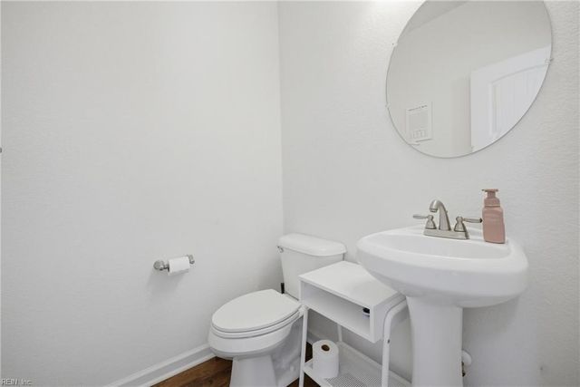 1705 Lockard AVE, Chesapeake, VA 23320