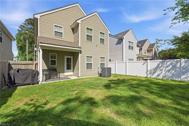 1705 Lockard AVE, Chesapeake, VA 23320