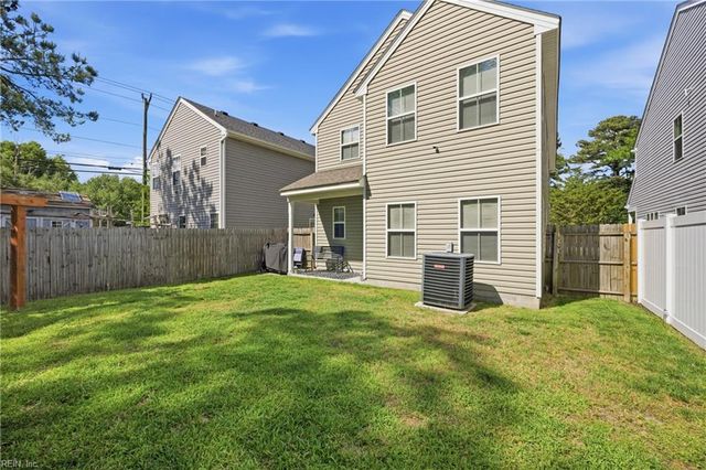 1705 Lockard AVE, Chesapeake, VA 23320
