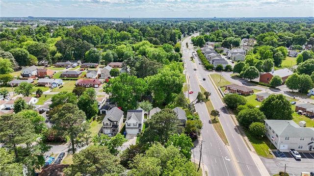 1705 Lockard AVE, Chesapeake, VA 23320