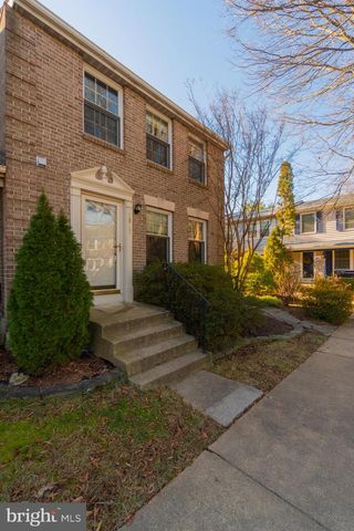 2911 MONTAUK CT, Falls Church, VA 22042