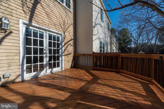 2911 MONTAUK CT, Falls Church, VA 22042