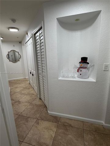 8814 W Flagler St 107, Miami, FL 33174