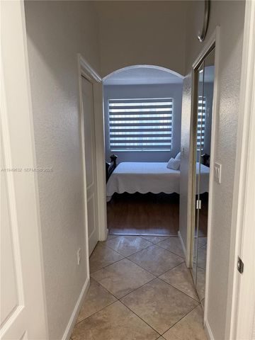 8814 W Flagler St 107, Miami, FL 33174