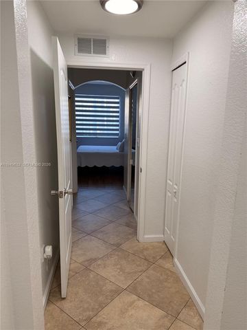 8814 W Flagler St 107, Miami, FL 33174