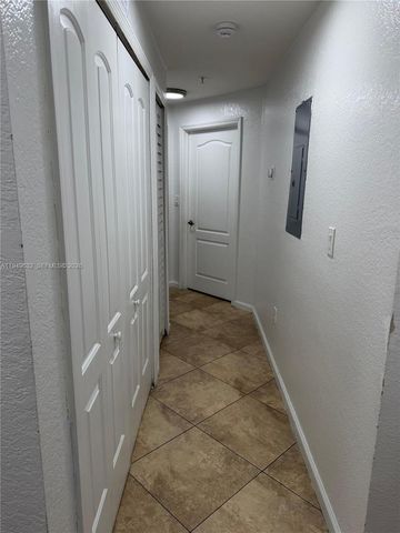 8814 W Flagler St 107, Miami, FL 33174