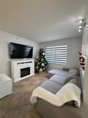 8814 W Flagler St 107, Miami, FL 33174