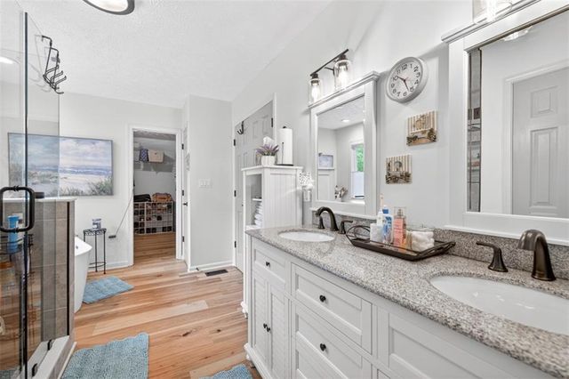 1207 Lakeland Drive, Toccoa, GA 30577