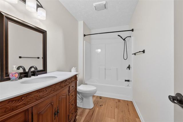 1207 Lakeland Drive, Toccoa, GA 30577