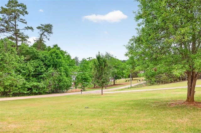 1207 Lakeland Drive, Toccoa, GA 30577