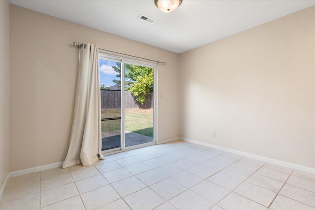 4803 SHALE OAKS AVE, Columbia, MO 65203