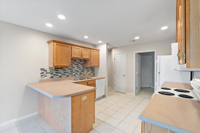 4803 SHALE OAKS AVE, Columbia, MO 65203