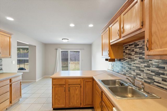 4803 SHALE OAKS AVE, Columbia, MO 65203