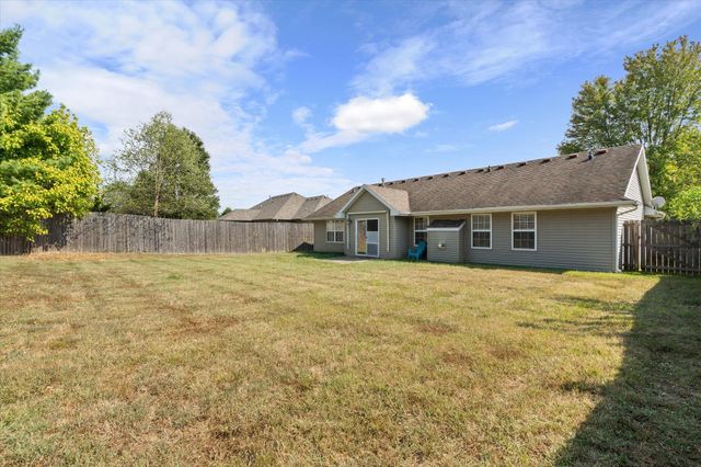 4803 SHALE OAKS AVE, Columbia, MO 65203