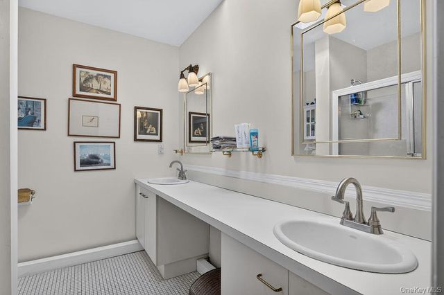 160 Hillside Avenue, Nyack, NY 10960