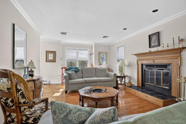 160 Hillside Avenue, Nyack, NY 10960