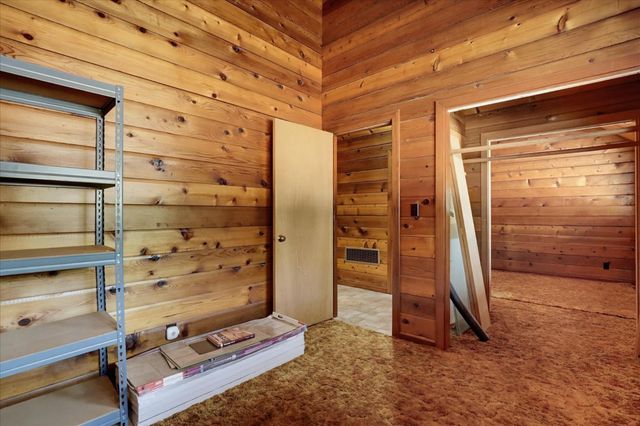 17201 Old Mill Rd, Nevada City, CA 95959
