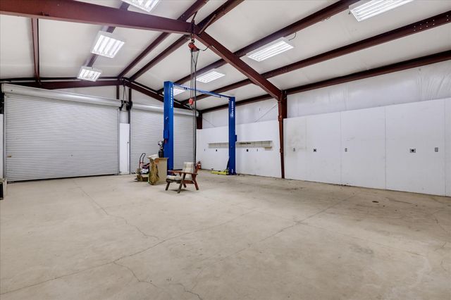 17201 Old Mill Rd, Nevada City, CA 95959