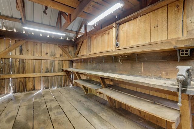 17201 Old Mill Rd, Nevada City, CA 95959