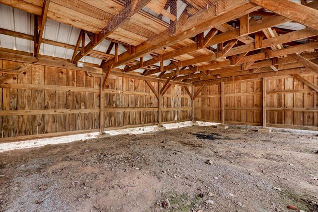17201 Old Mill Rd, Nevada City, CA 95959