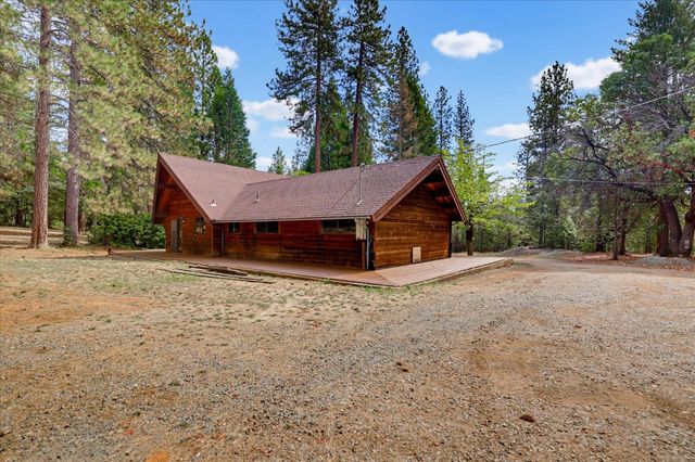 17201 Old Mill Rd, Nevada City, CA 95959