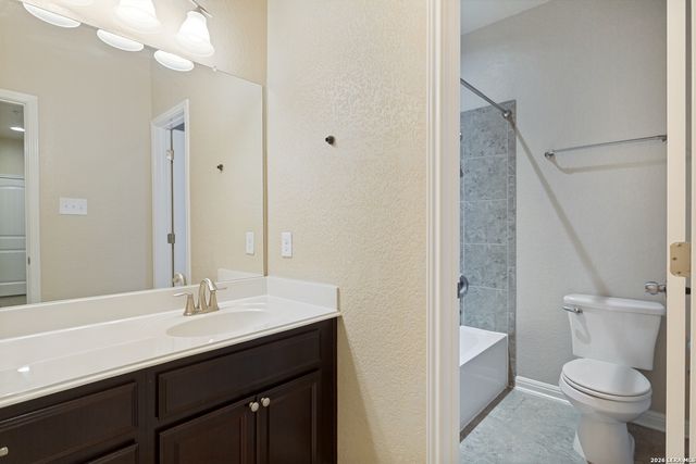 28907 Gooseberry, San Antonio, TX 78260