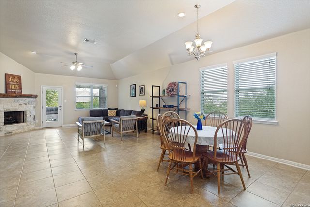 28907 Gooseberry, San Antonio, TX 78260