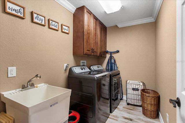 524 EDEN PARK, Altamonte Springs, FL 32714