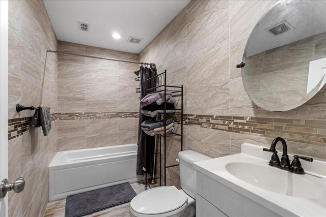 524 EDEN PARK, Altamonte Springs, FL 32714