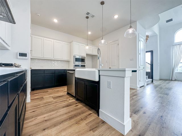 14424 Greymoore Circle, Fort Worth, TX 76008