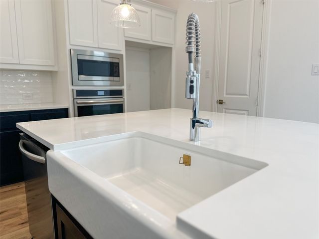 14424 Greymoore Circle, Fort Worth, TX 76008