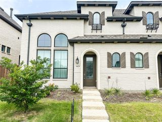 14424 Greymoore Circle, Fort Worth, TX 76008