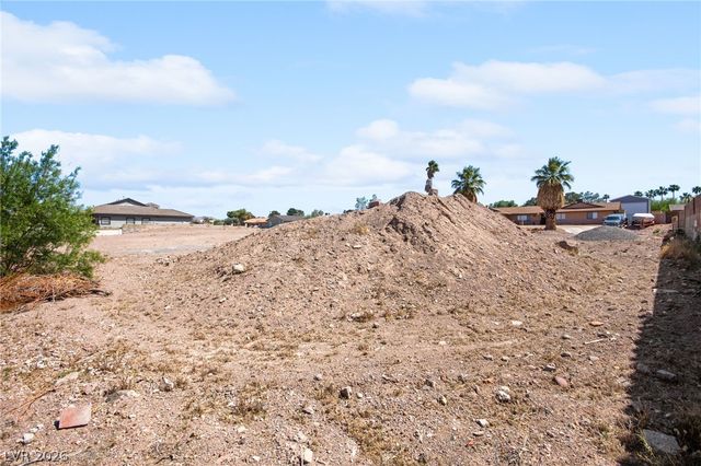 320 East Kimberly Drive, Henderson, NV 89015