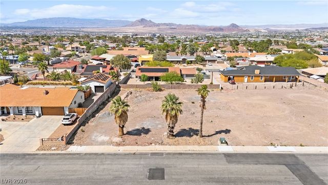 320 East Kimberly Drive, Henderson, NV 89015