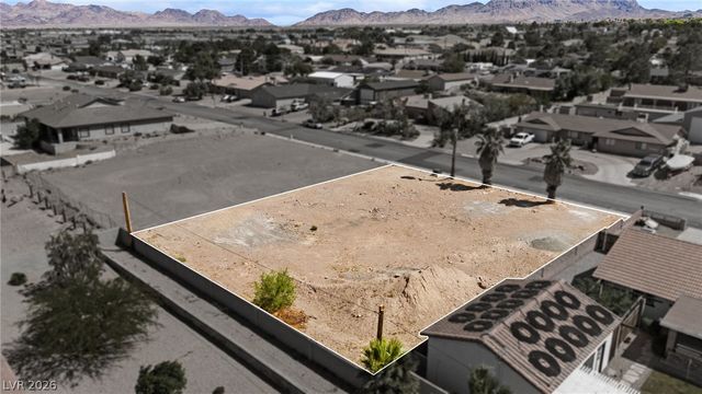 320 East Kimberly Drive, Henderson, NV 89015