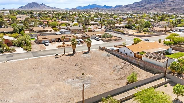 320 East Kimberly Drive, Henderson, NV 89015