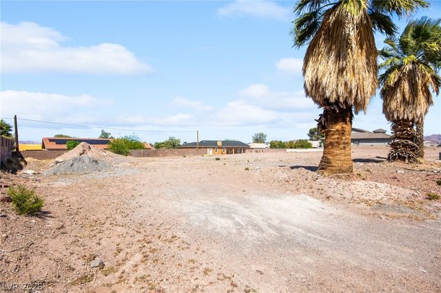 320 East Kimberly Drive, Henderson, NV 89015