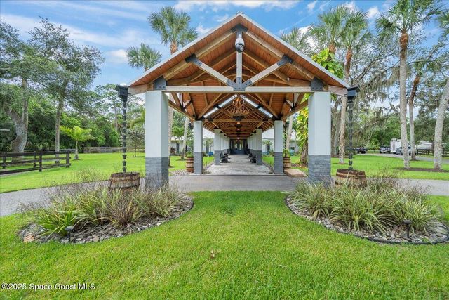 5685 Lake Washington Road, Melbourne, FL 32934